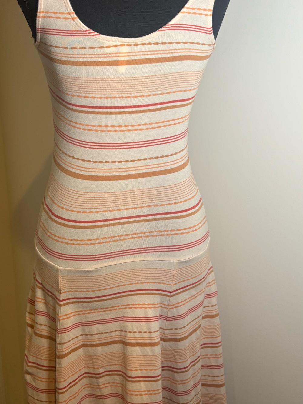 Frenchi Striped Scoop-Neck Mini Dress in Cream and Coral - Picture 4 of 5